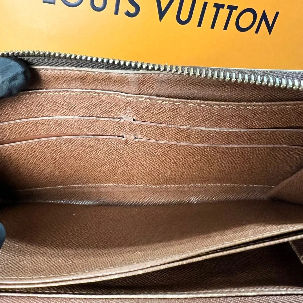 Louis Vuitton Brown Monogram Zippy Wallet  A115 - Picture 11 of 14